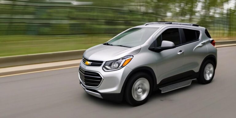 What is the price of chevrolet door car from 2016 year?