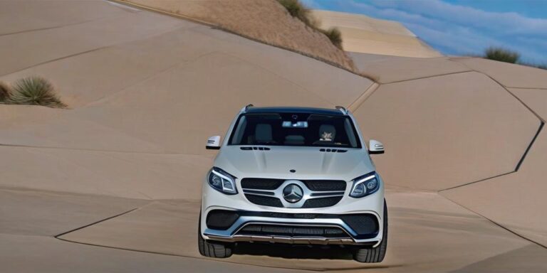 What is the price of mercedes-benz gle car from 2018 year?