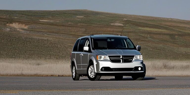 What is the price of dodge caravan car from 2017 year?