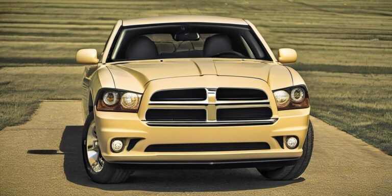 What is the price of dodge door car from 2013 year?