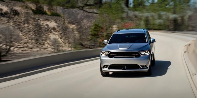 What is the price of dodge durango car from 2019 year?